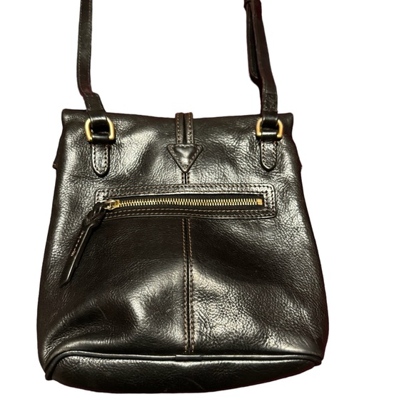 Dooney & Bourke Florentine Medium Toggle Shoulder /Crossbody Bag - Picture 3 of 14